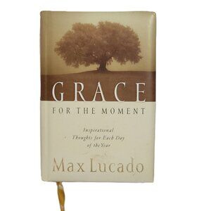 Grace for the Moment: Inspirational Thoughts for Each Day of the Year by Ludado
